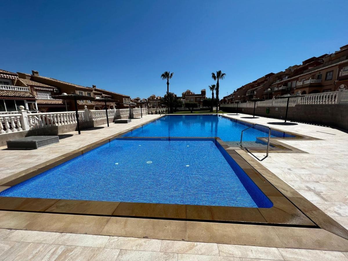 Casa Canarias En Alicante, Playa Y Piscina グラン・アラカント エクステリア 写真